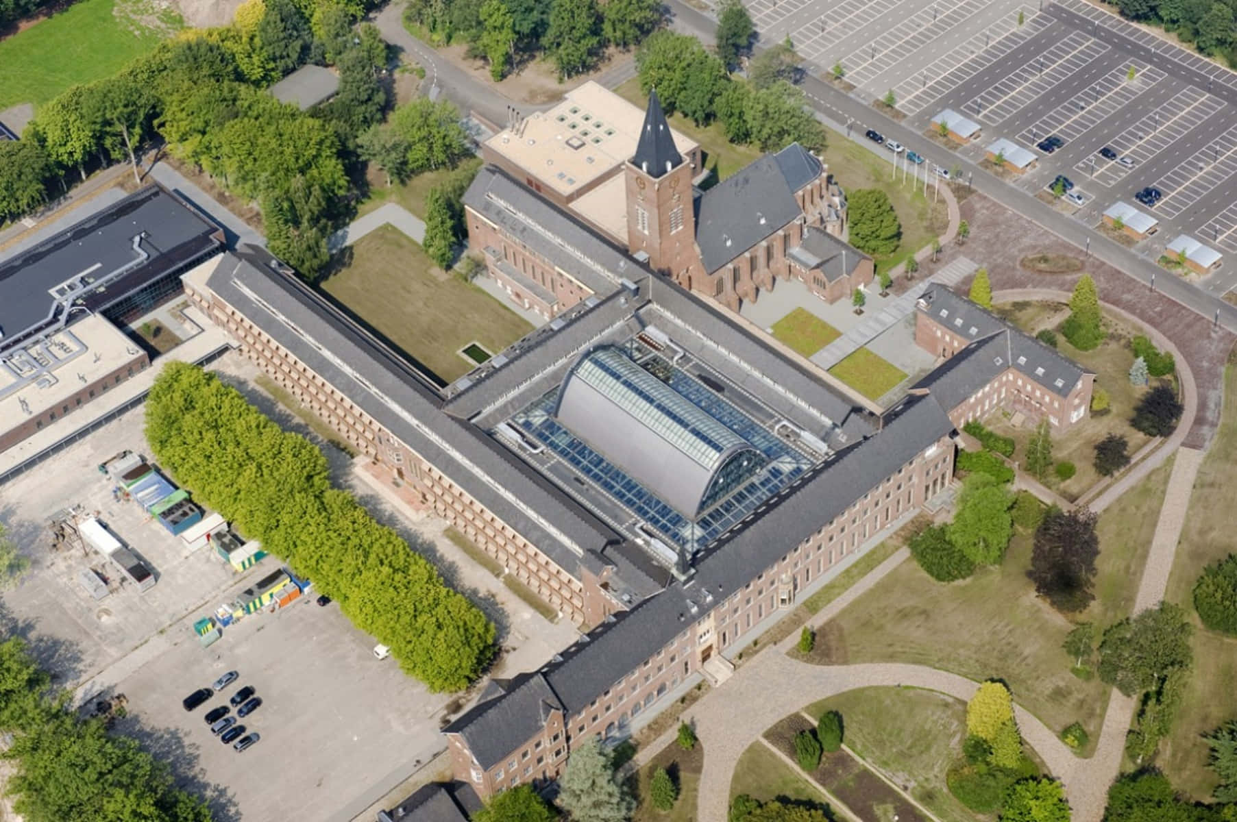 Aerial View Apeldoorn Historical Building Wallpaper