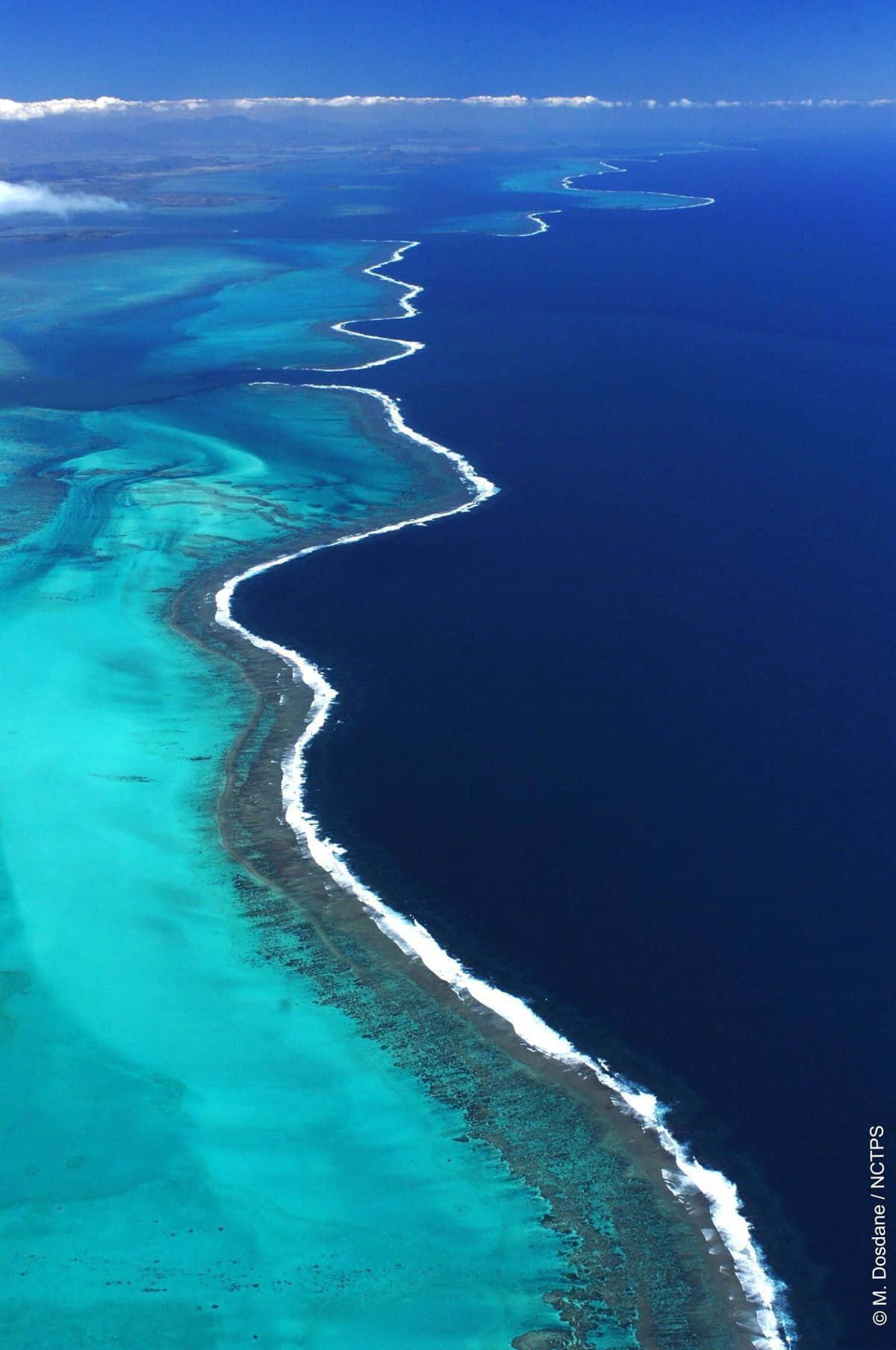 Aerial_ View_ Great_ Barrier_ Reef_4 K_ U H D Wallpaper