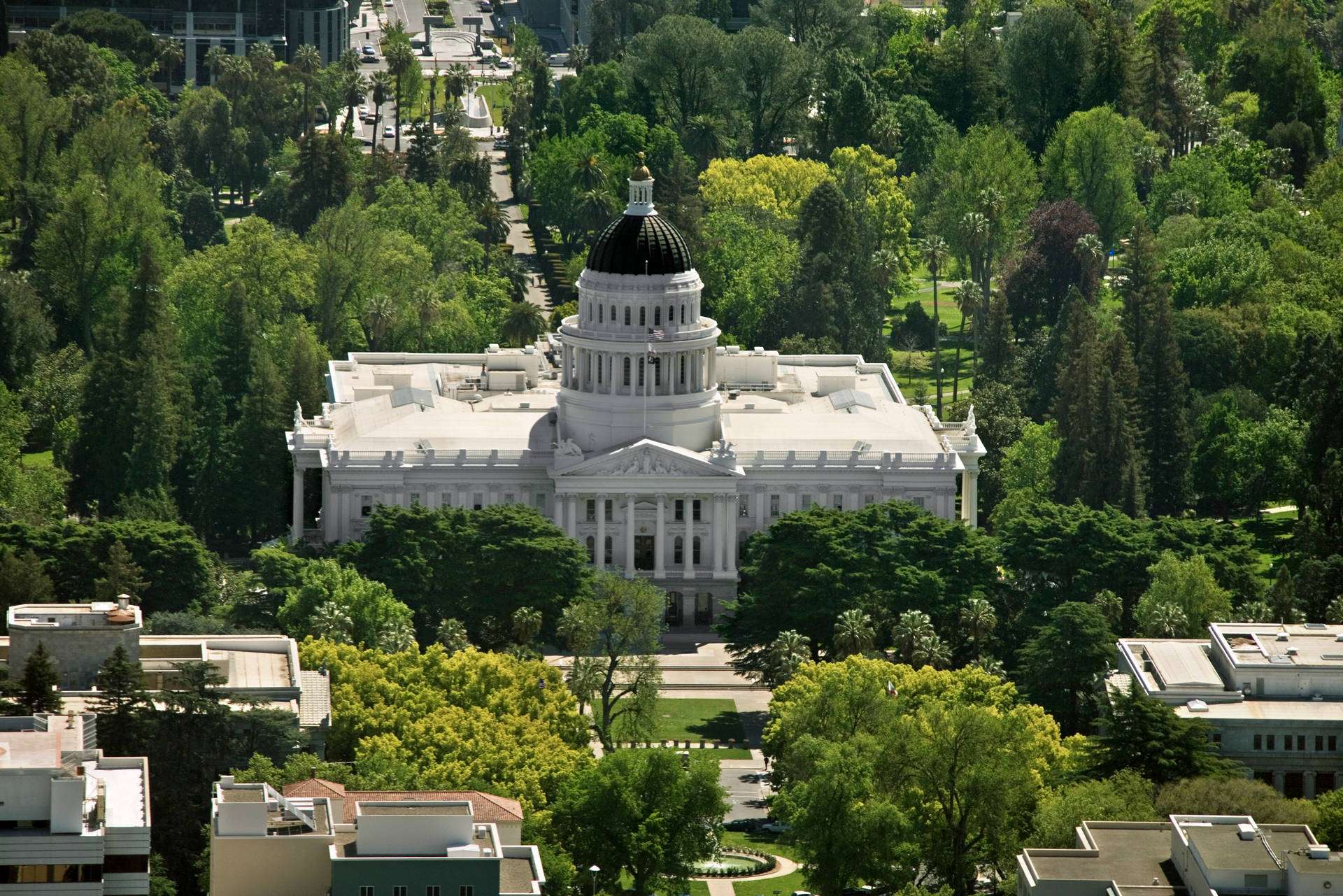 Aerial View Of A Sacramento Landmark Wallpaper