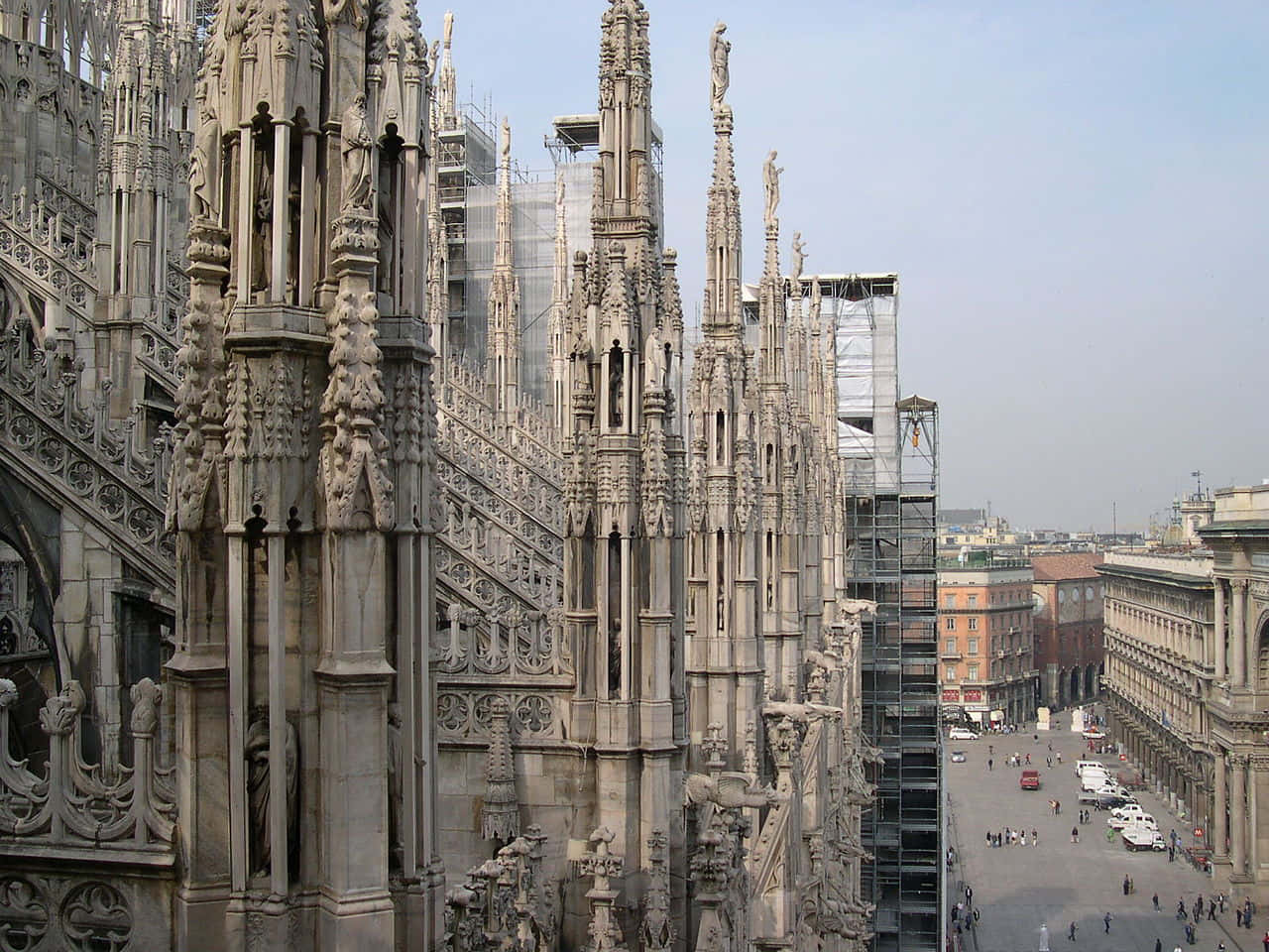 Vistaaérea De La Catedral De Milán Fondo de pantalla