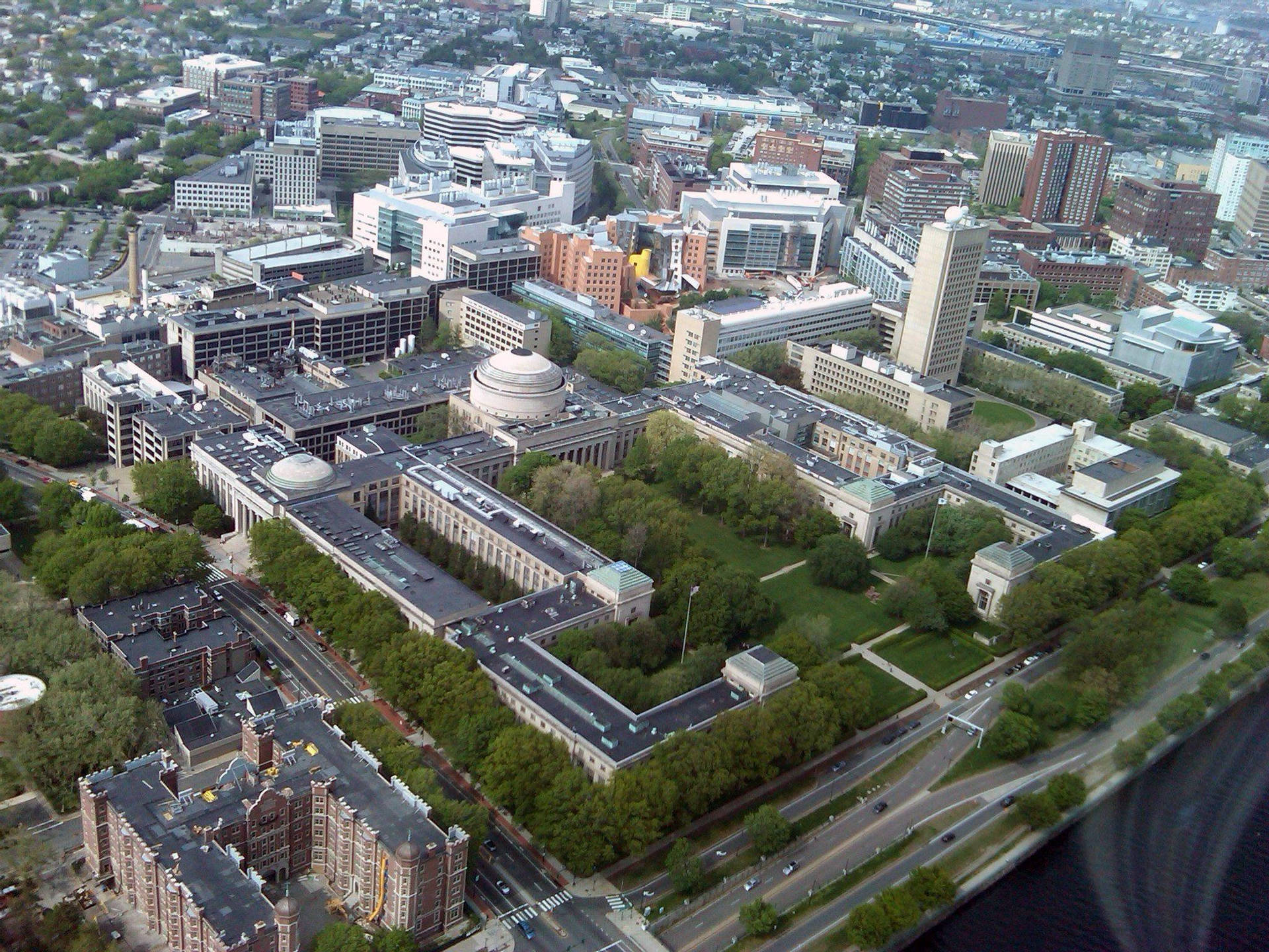 Aerial View Of Mit Wallpaper