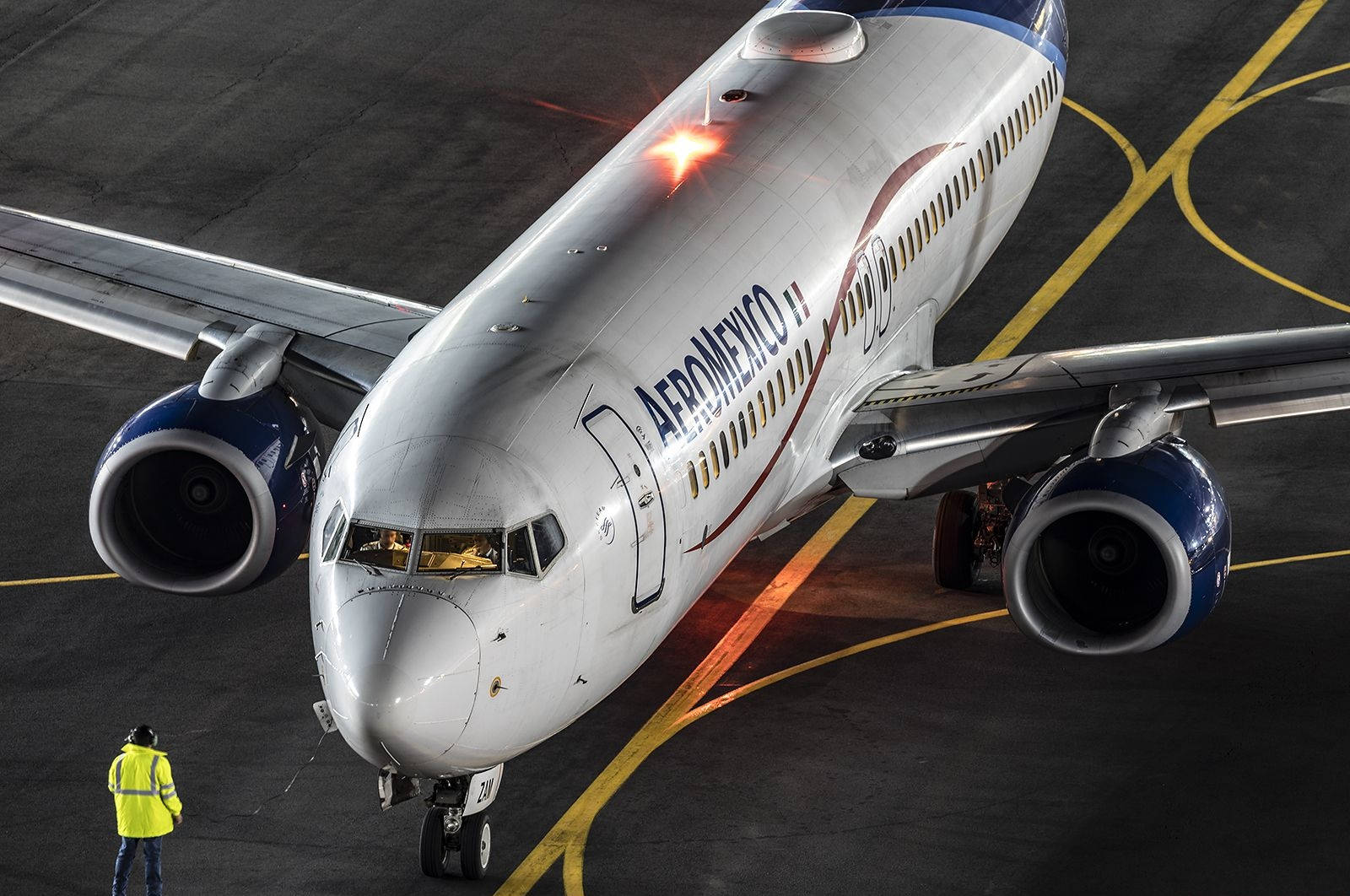 Aeromexico Airline Passenger Plane High Angle Shot Wallpaper