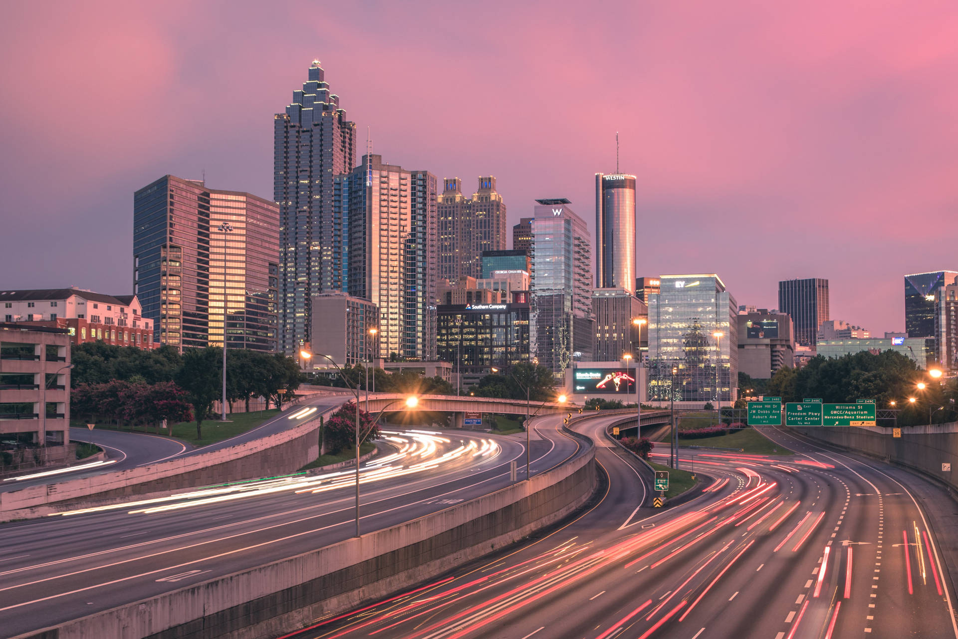 Aesthetic Atlanta Skyline Background