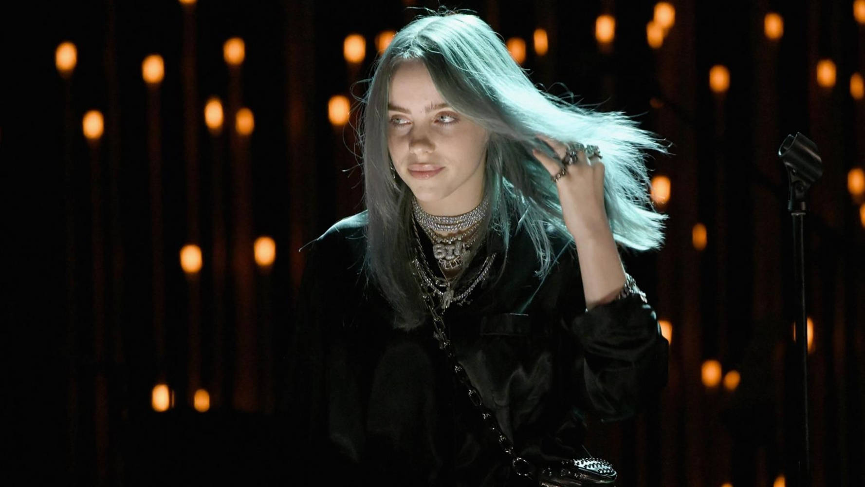 Aesthetic Billie Eilish With Lights Effect Background