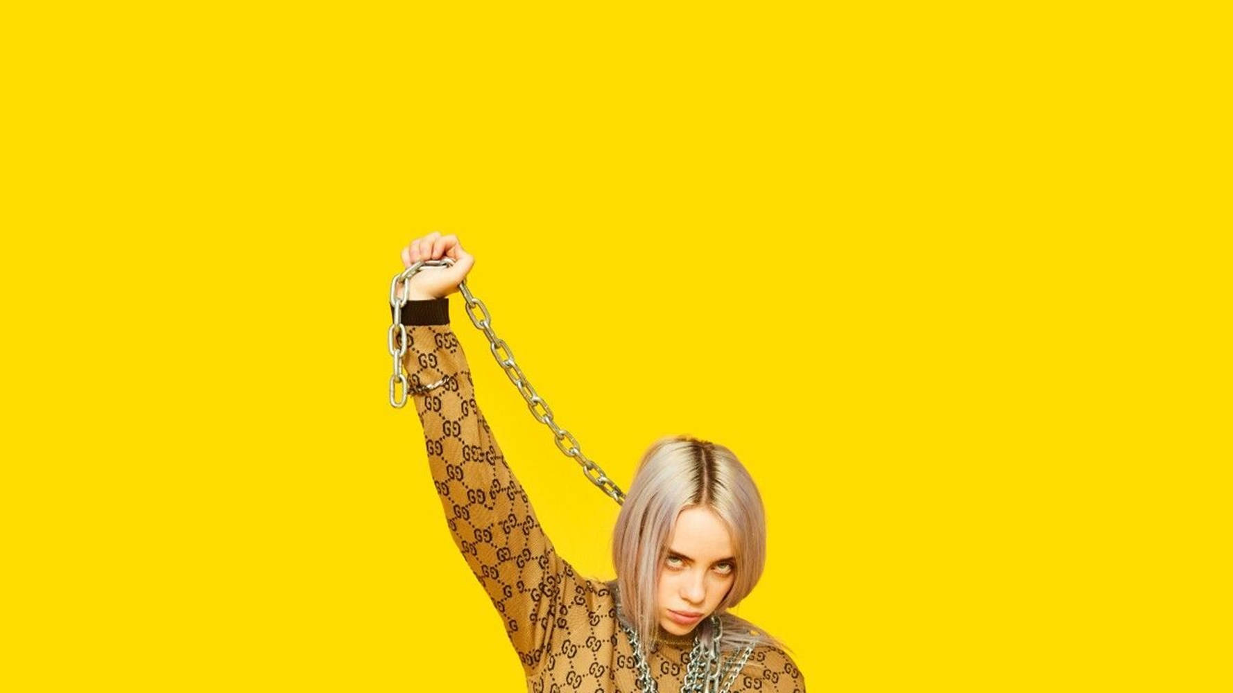 Aesthetic Billie Eilish Yellow Aesthetic Chain Necklace Wallpaper