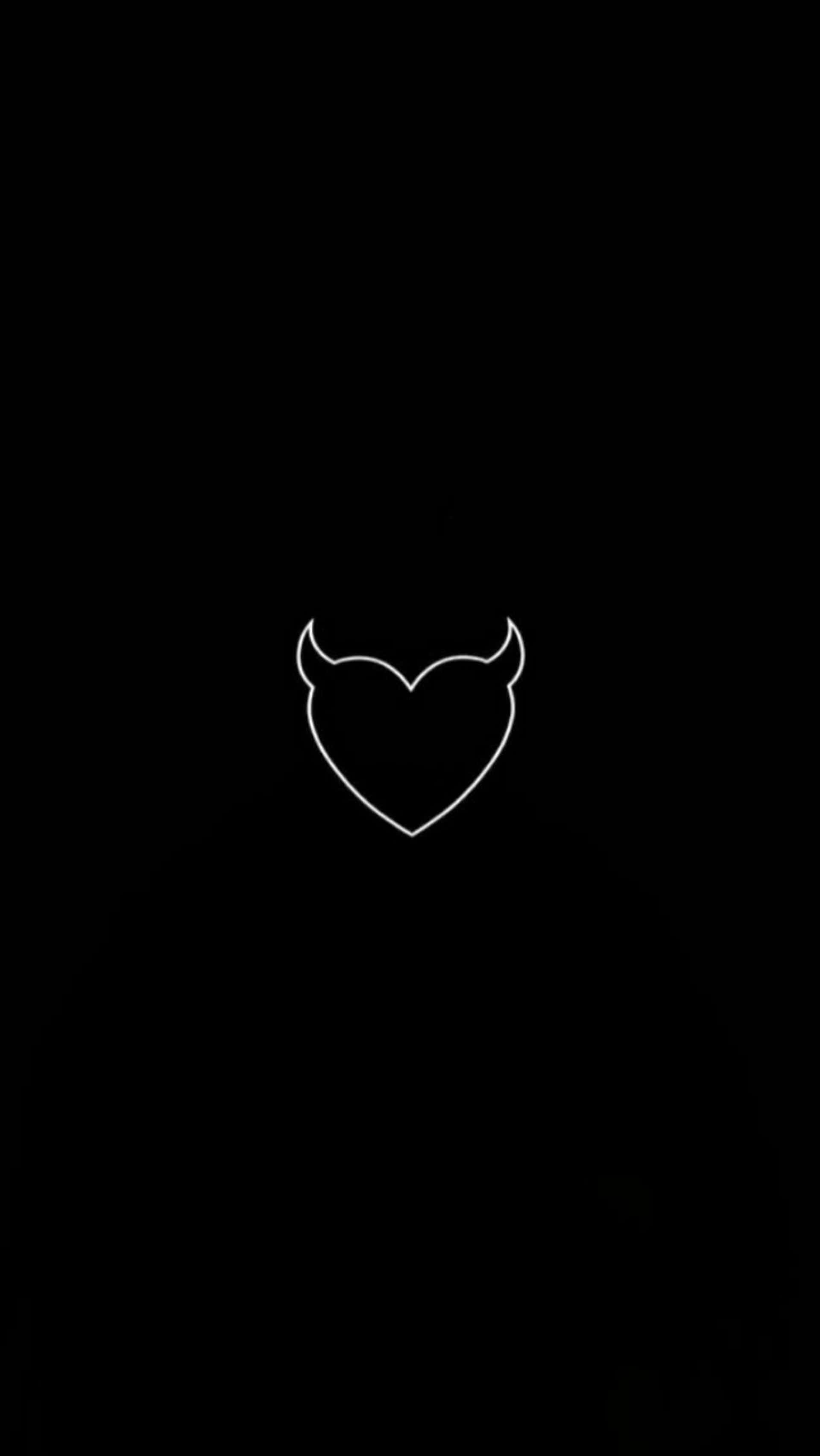Black Heart Aesthetic Wallpapers  Top Free Black Heart Aesthetic  Backgrounds  WallpaperAccess
