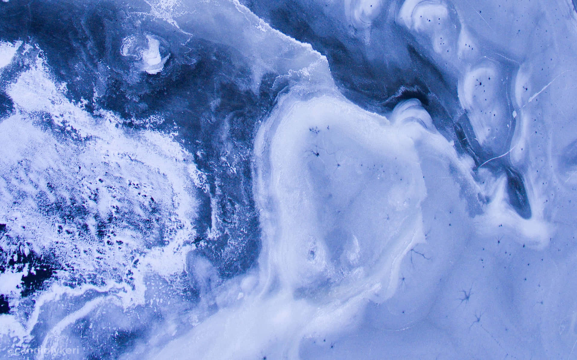 Aesthetic Blue Grunge Waves Crashing Ice Nature Photography Wallpaper