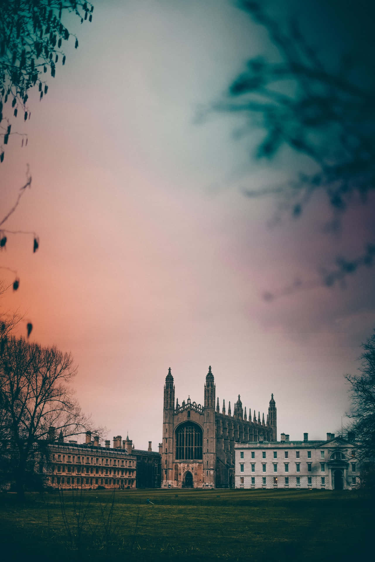 Æstetisk Cambridge University med rosa himmel Wallpaper