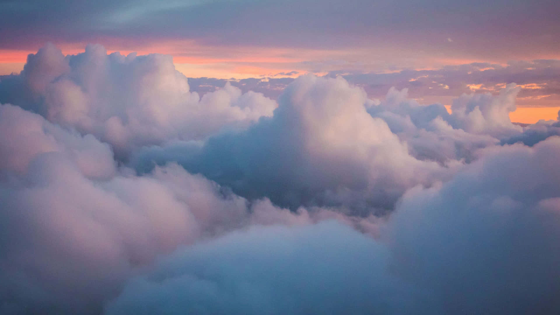 Captivating Aesthetic Cloudscape