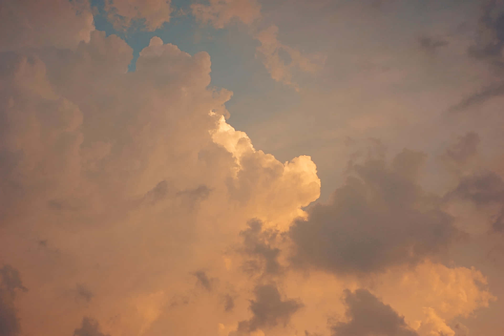 Aesthetic Cumulus Clouds in a Sky
