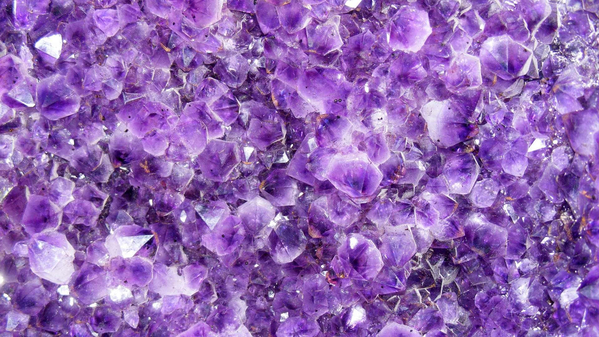 Aesthetic Lilac Amethyst Crystal Wallpaper