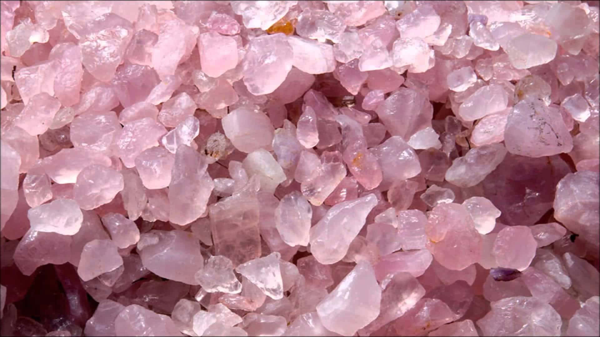 Aesthetic Salt-Like Pink Crystal Wallpaper