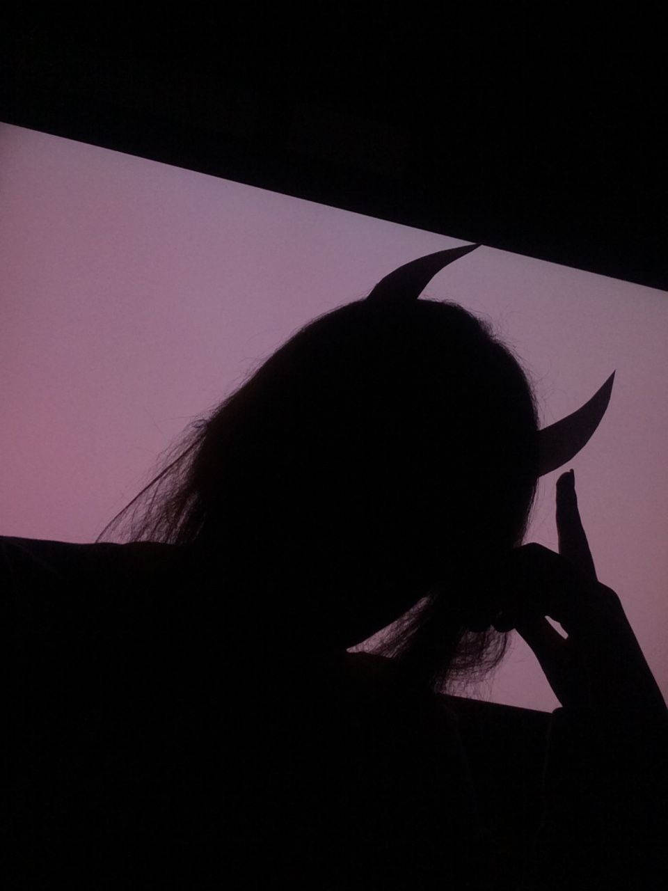 Aesthetic Devilish Girl Shadow Pfp Background