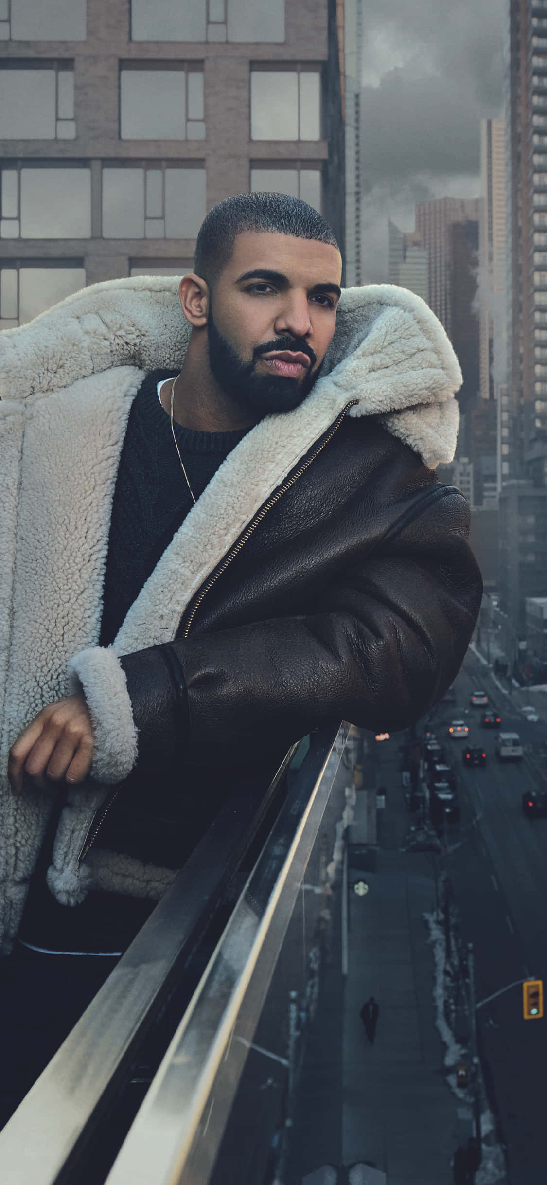Drizzy Dripping In Gold Wallpaper