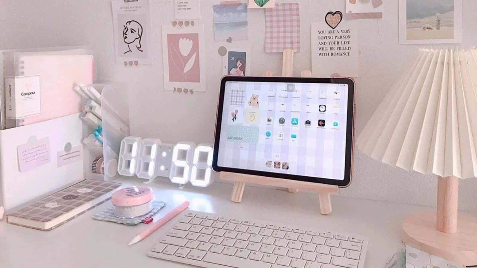 An aesthetic iPad to experience a modern workspace