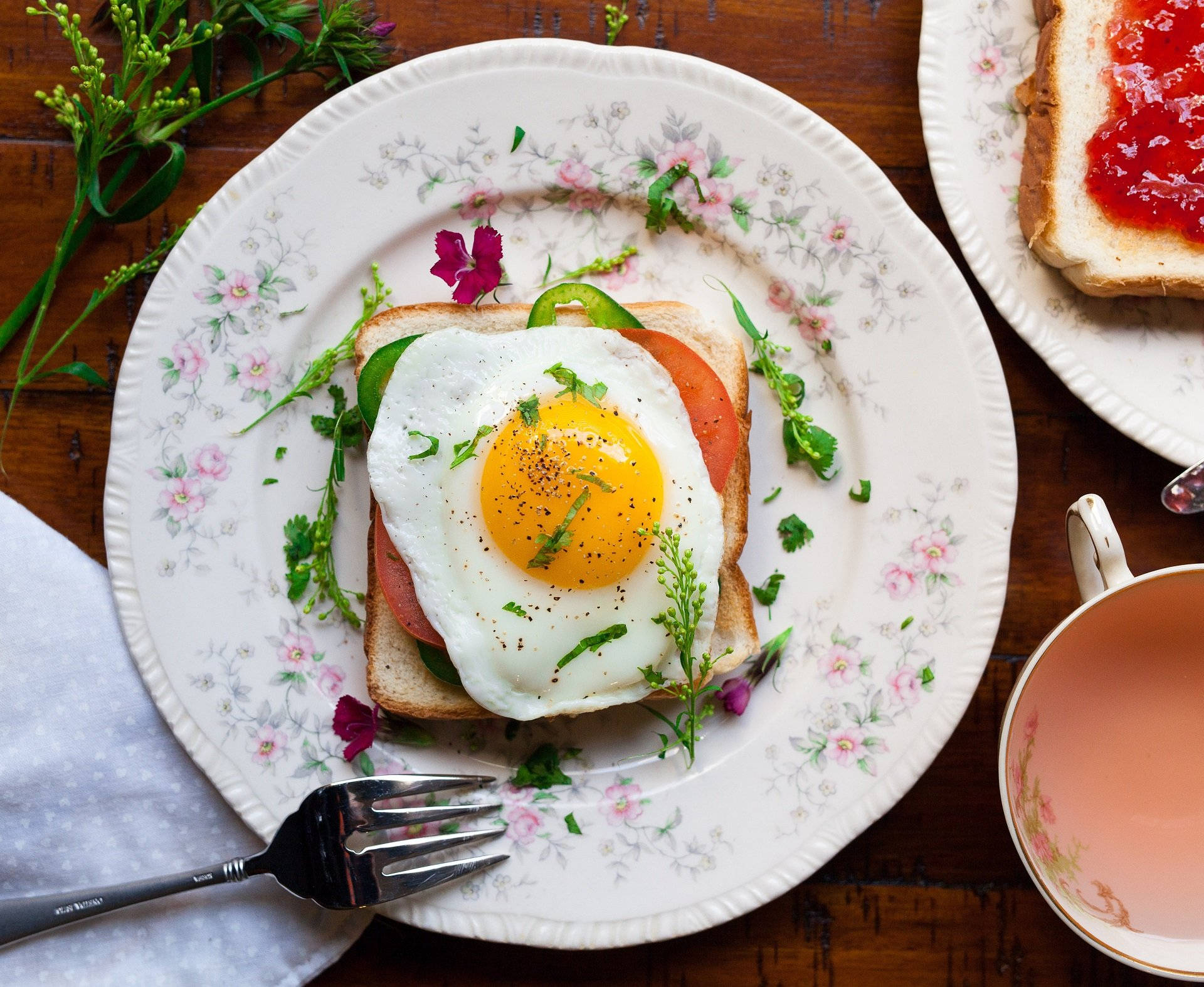Aesthetic Open Faced Sandwich With Eggs Wallpaper