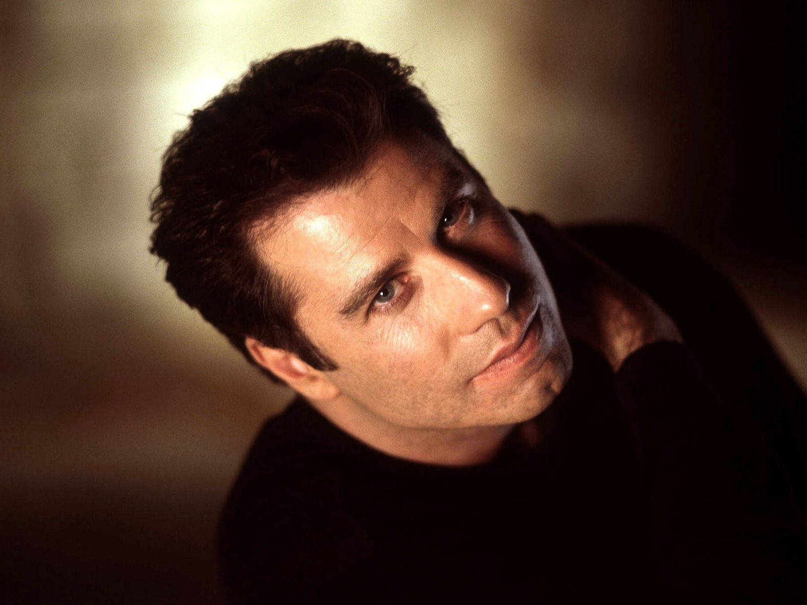 Fotografíaestética Del Actor John Travolta Fondo de pantalla