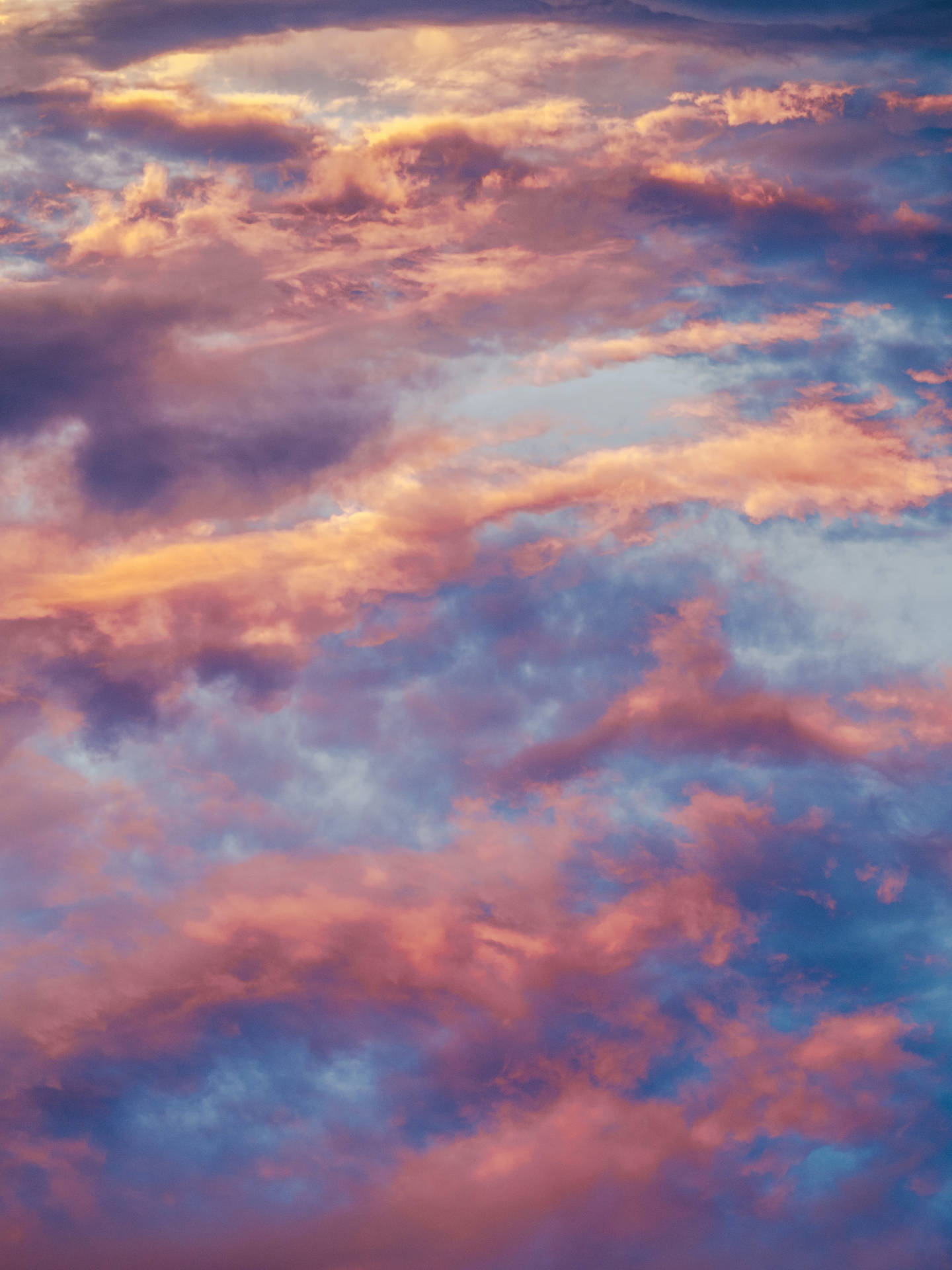 Aesthetic Pink And Blue Cloudy Sky Background