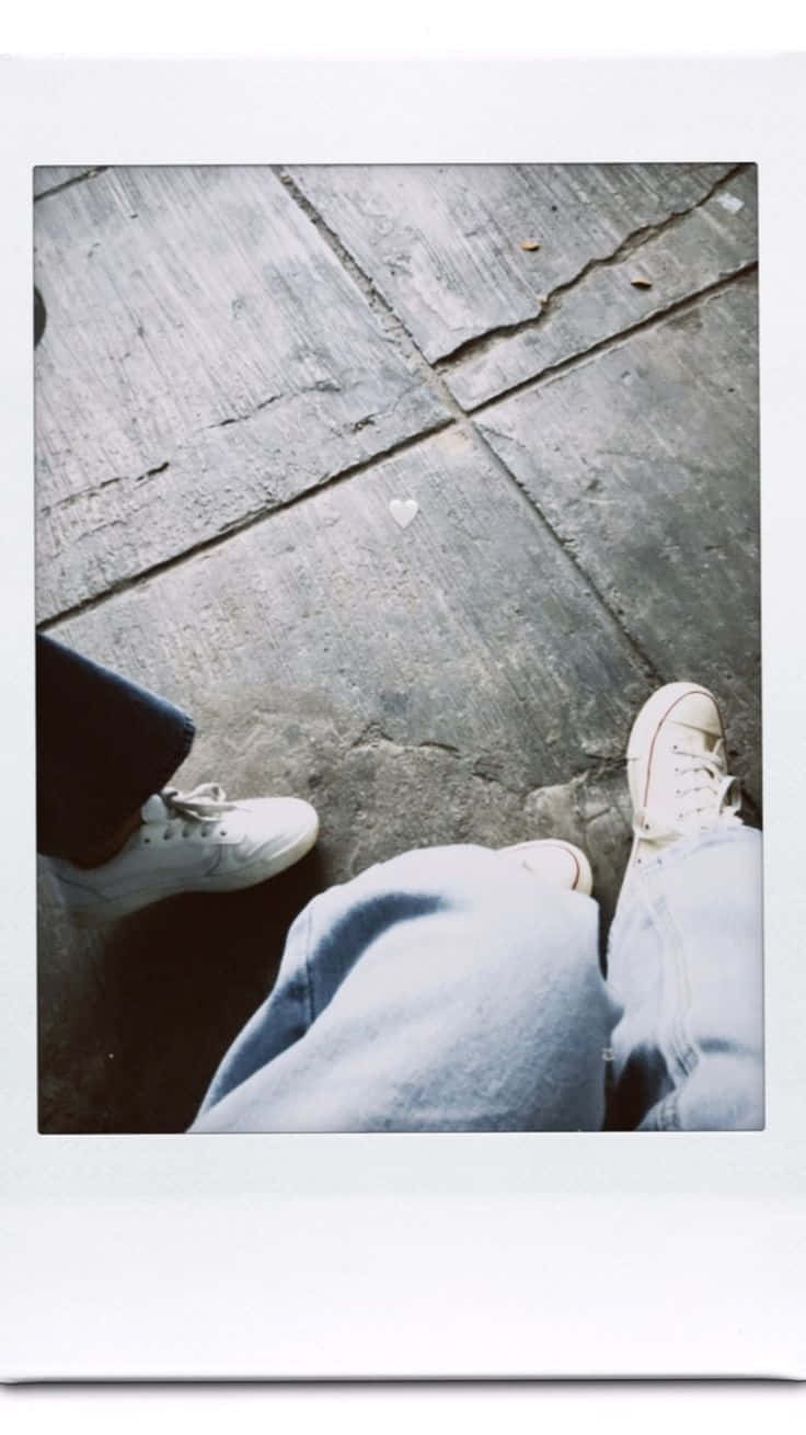 Aesthetic Polaroid, Capturing a Moment in Time