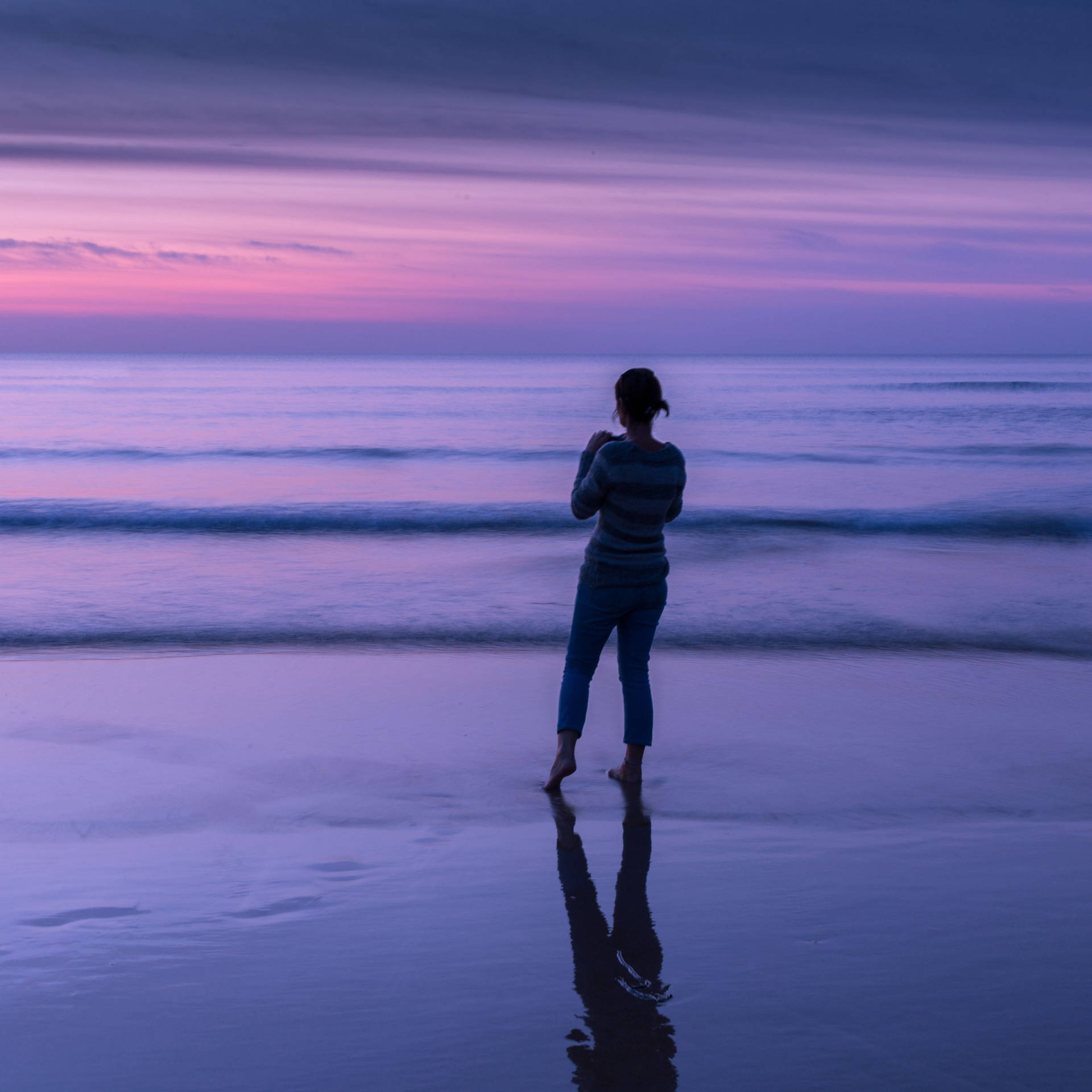 Aesthetic Purple Woman Beach Picture