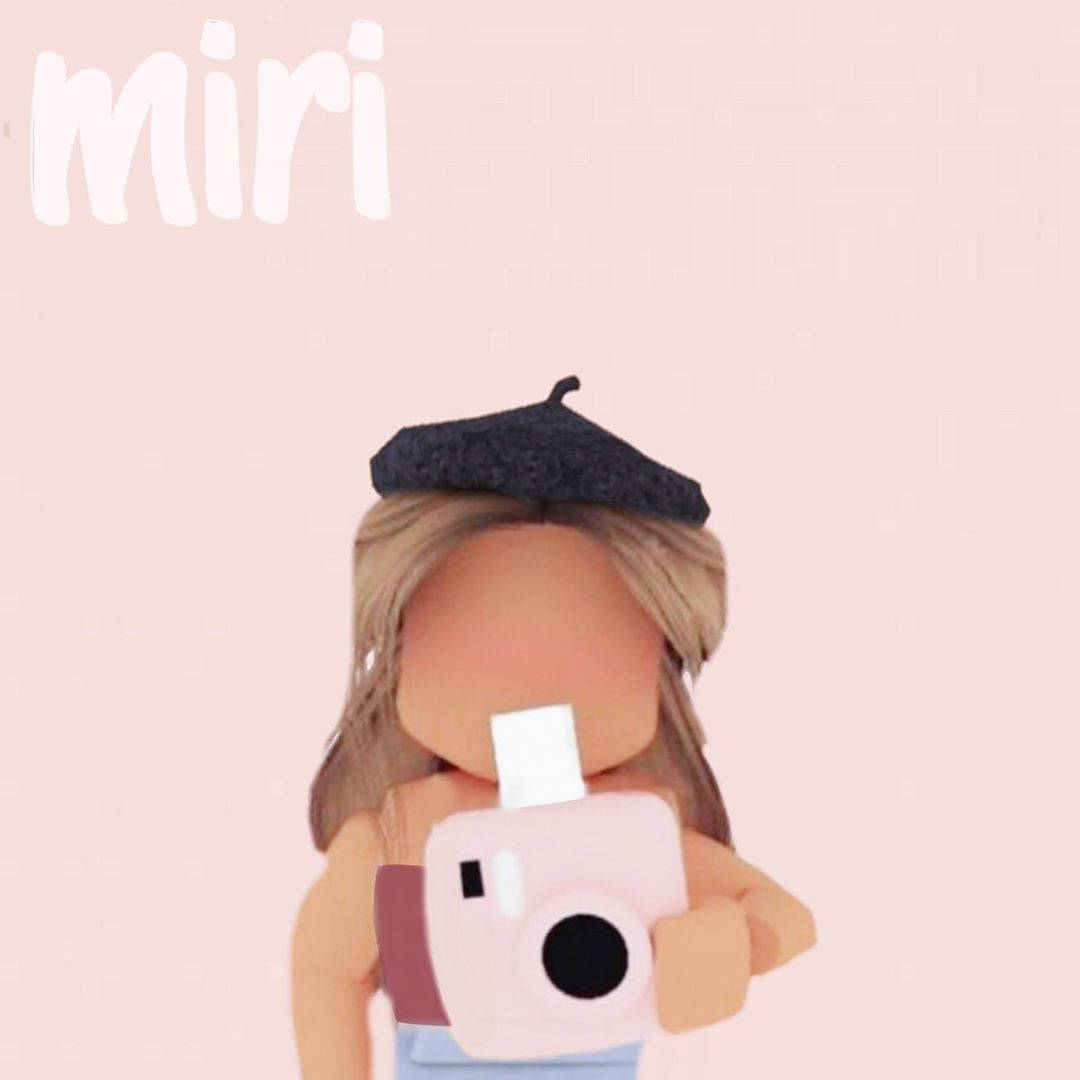 Aesthetic Roblox Girl Miri With An Instax Wallpaper