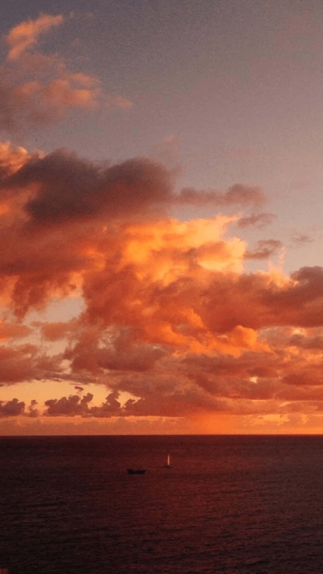 Aesthetic Sunset Cloud Wallpaper