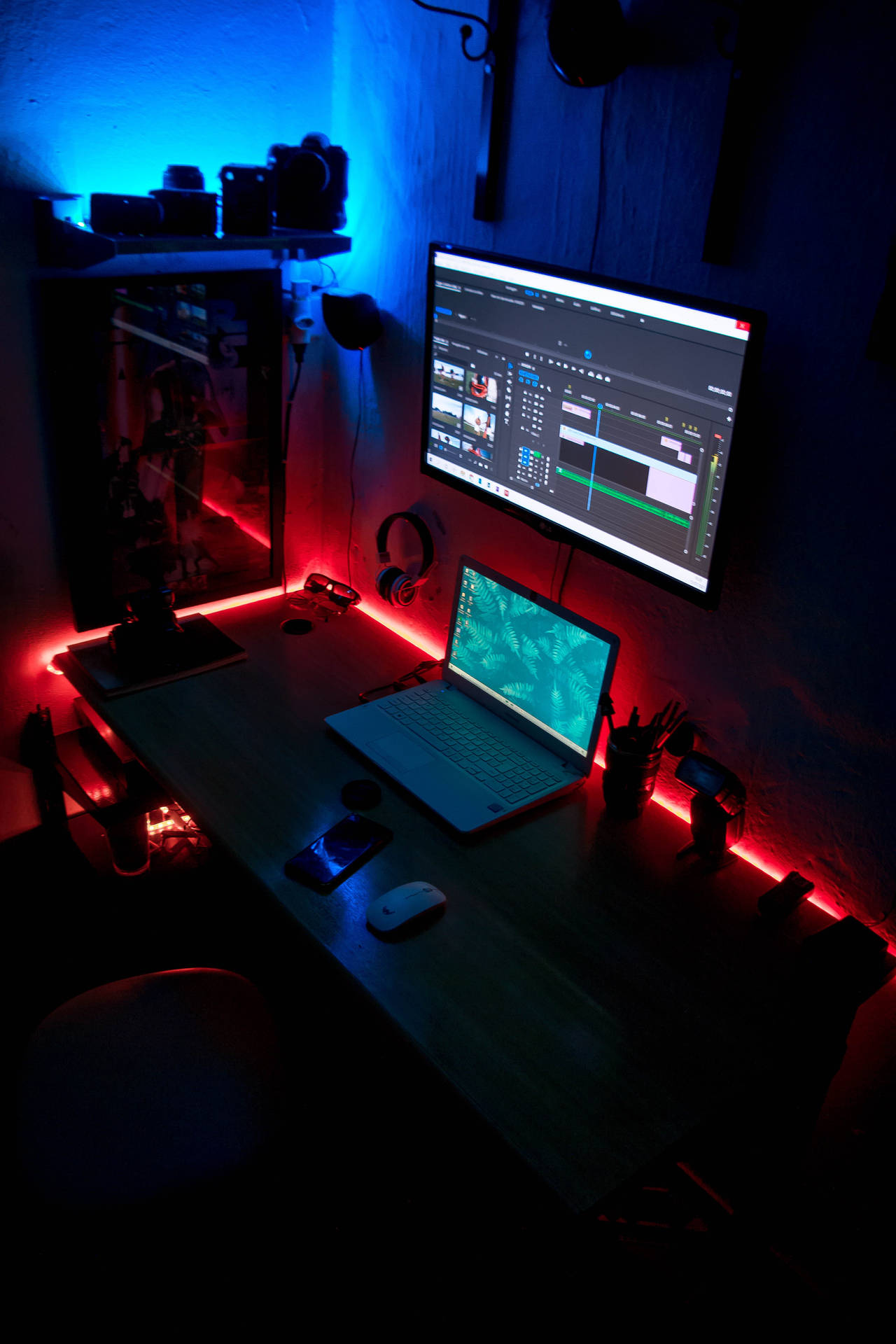 Aesthetic Tumblr Laptop Lighting Setup