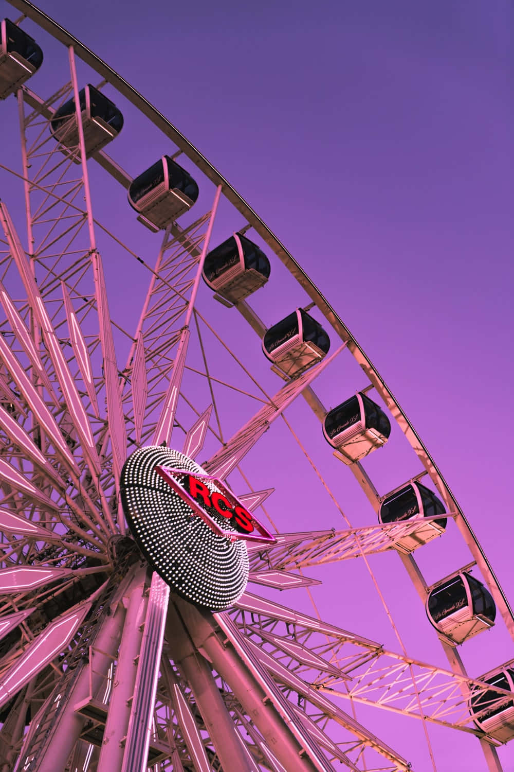 Aesthetic Vintage Purple Ferris Wheel Wallpaper