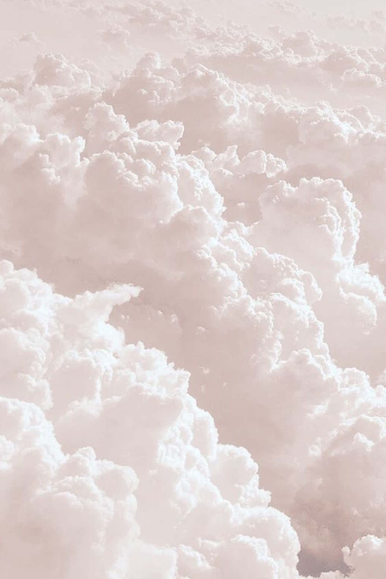 Uncielo Rosa Con Nuvole