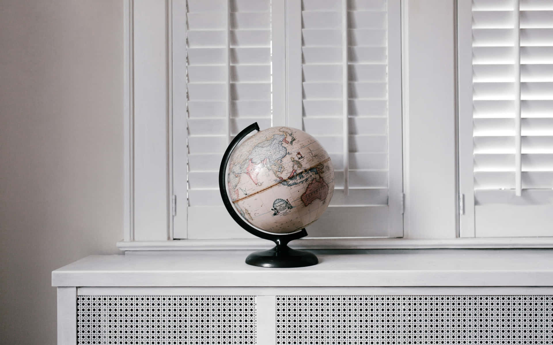 Aesthetic White Globe Map Wallpaper