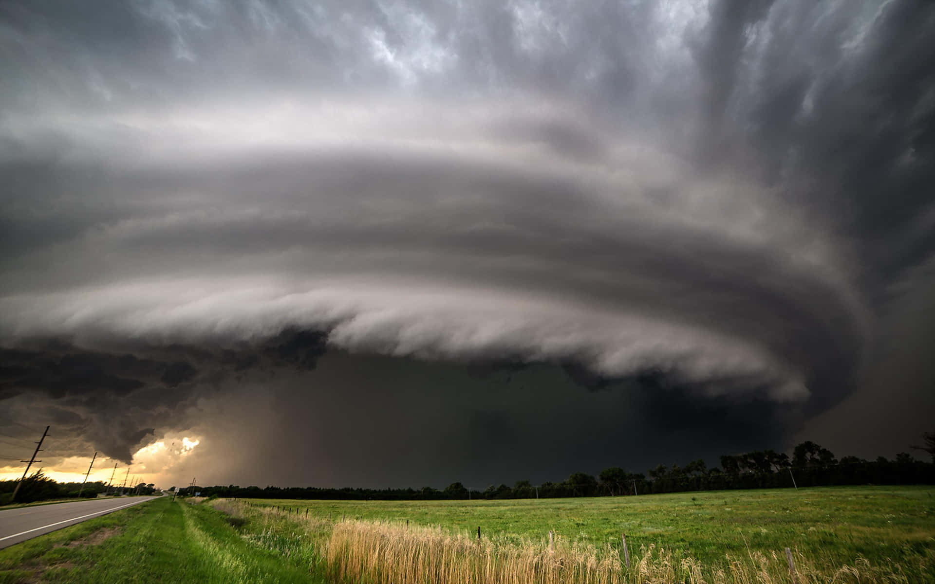 Affascinantedistruzione Di Tornado