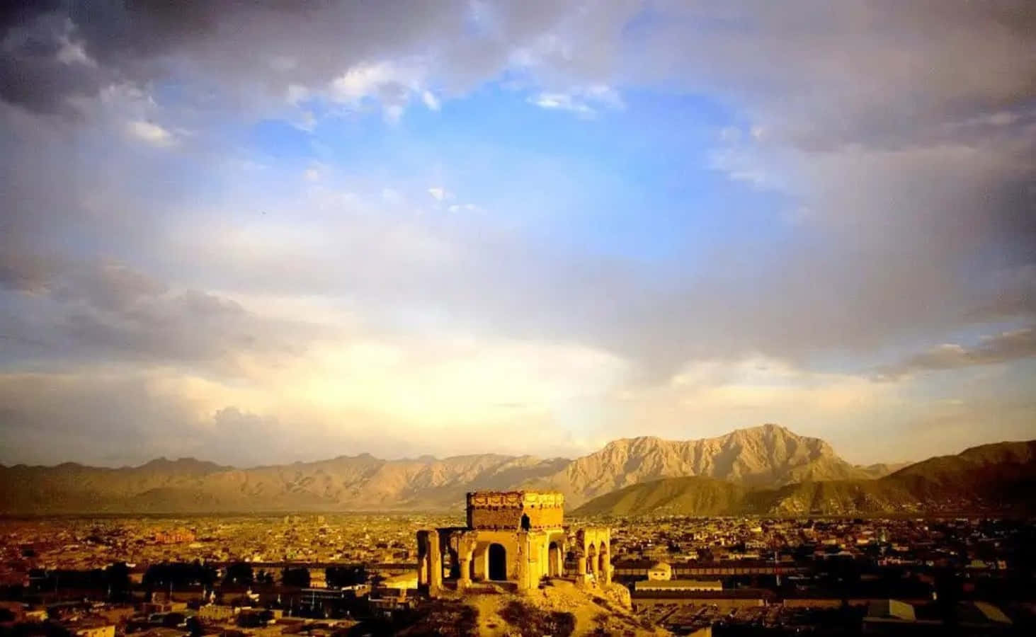 Explore the stunning beauty of Afghanistan