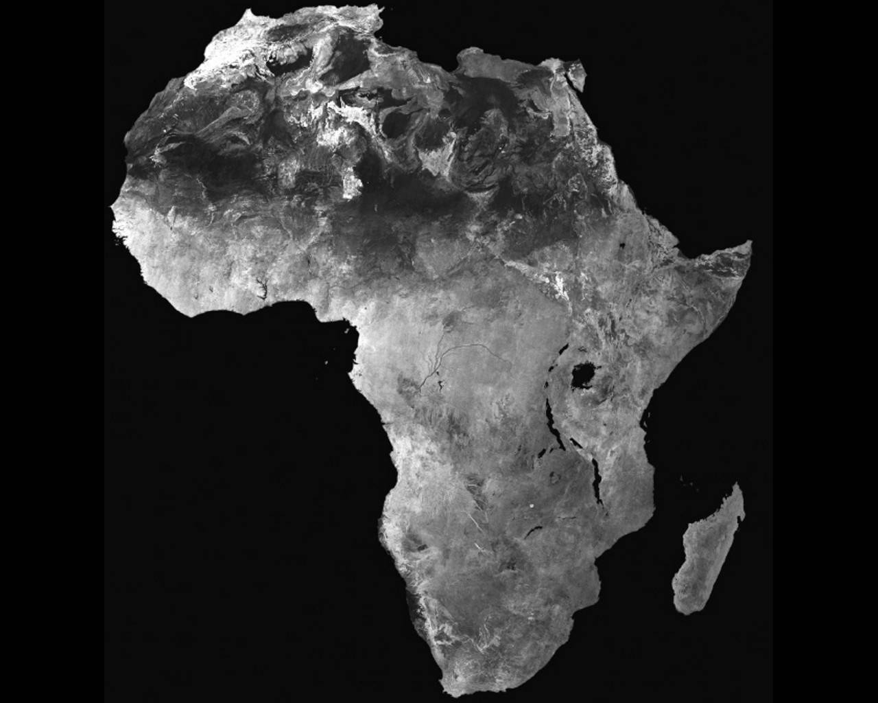 Africa Map Grayscale Wallpaper