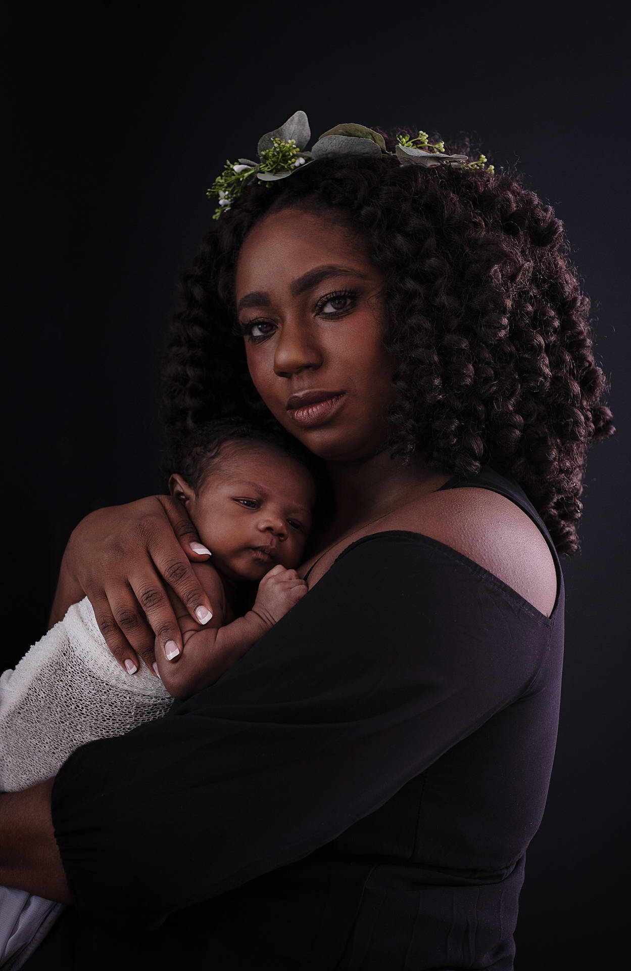 African American Mother And Baby Wallpaper