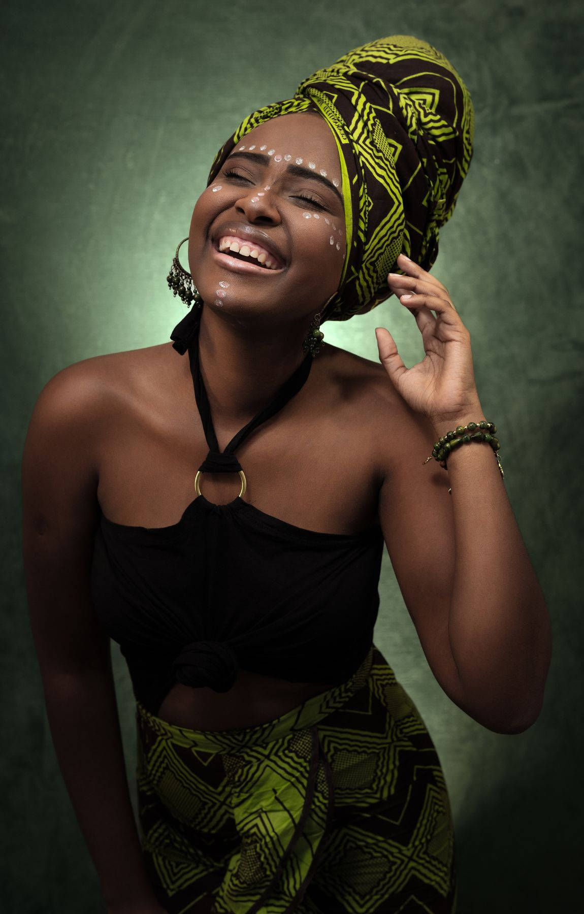 African Woman Cheerful Smile Background