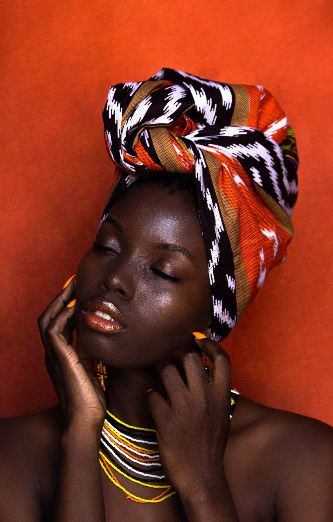 African Woman Headwrap Fashion Picture
