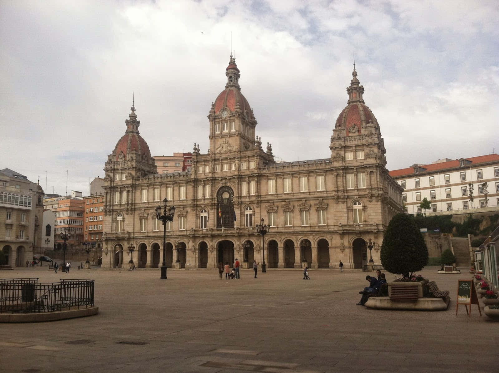 Tardeen La Plaza De Coruña Fondo de pantalla