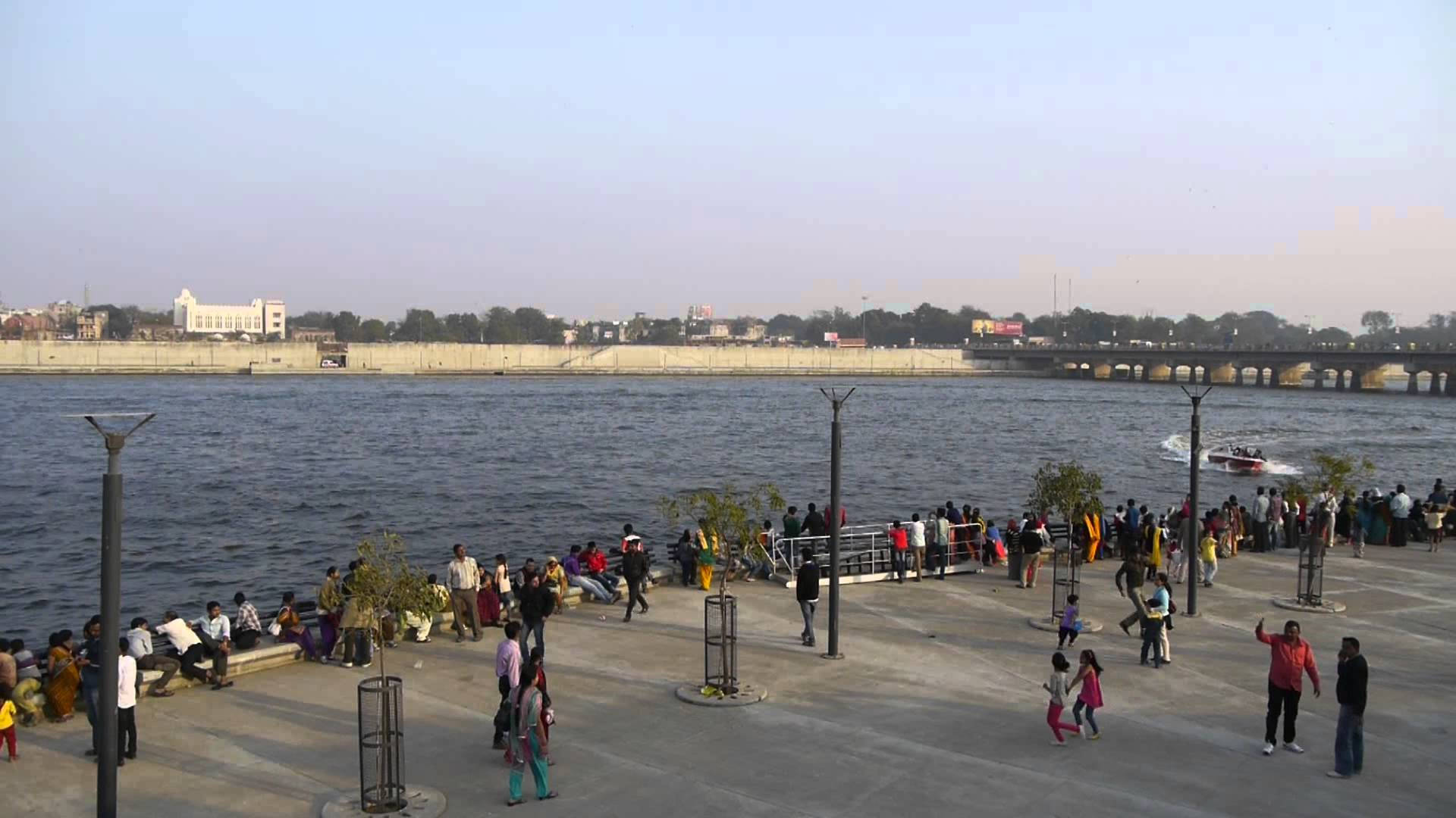 Ahmedabad Sabarmati River View Wallpaper