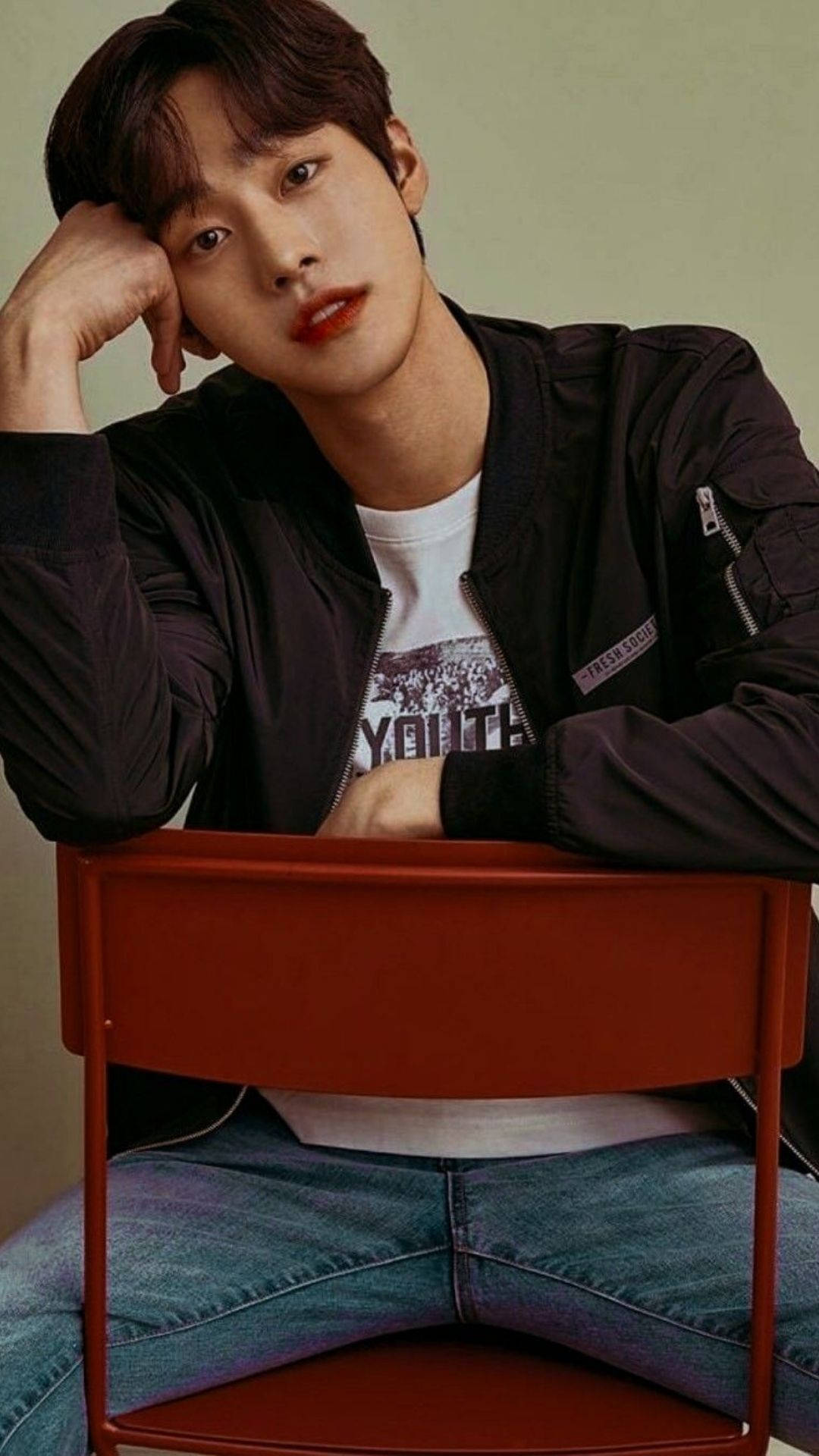 Ahn Hyo Seop On The Chair