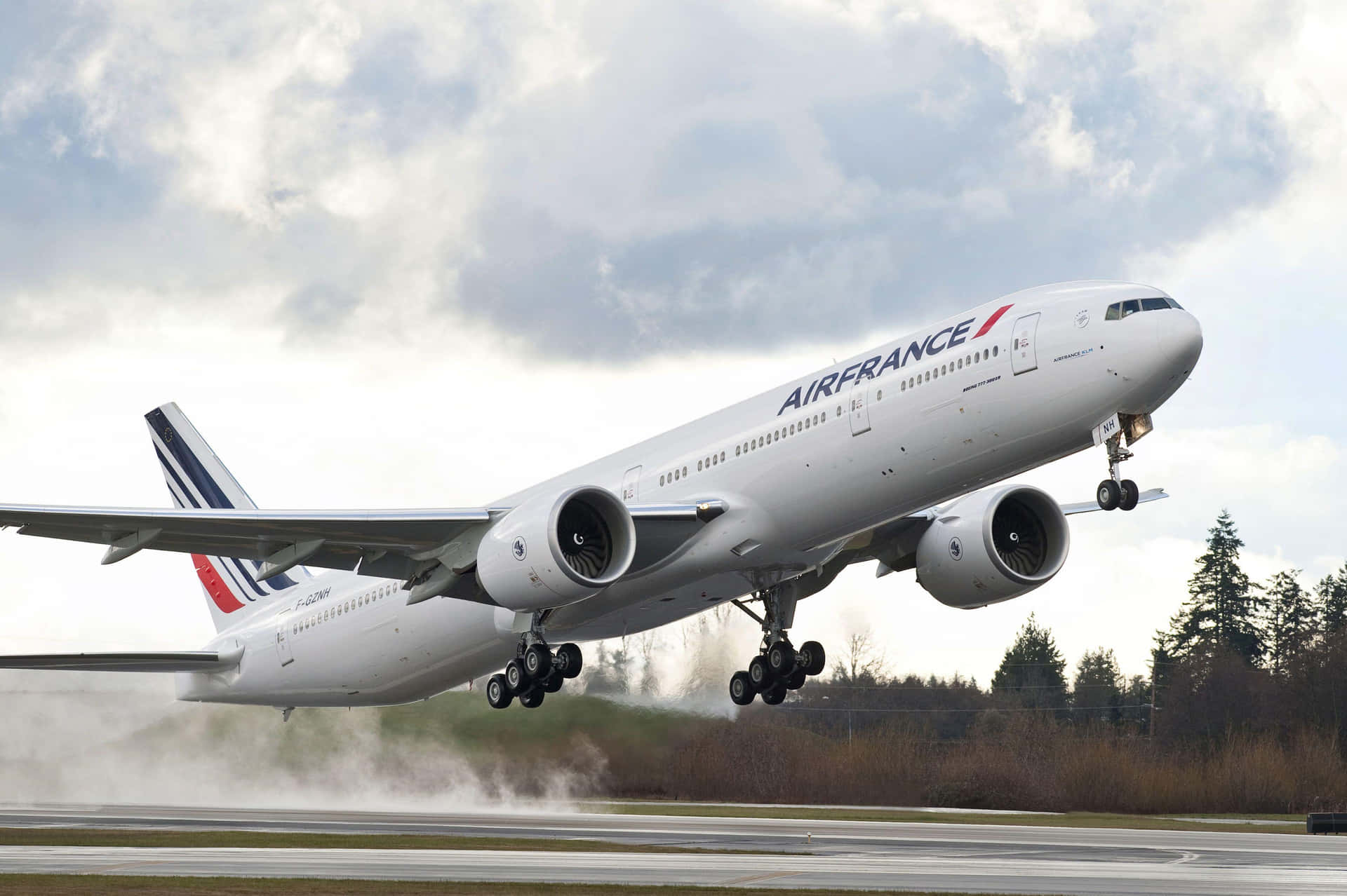 Air France Boeing Takeoff Wallpaper