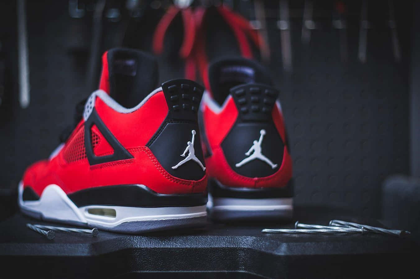 Air Jordan 4 Retro Red Black Wallpaper