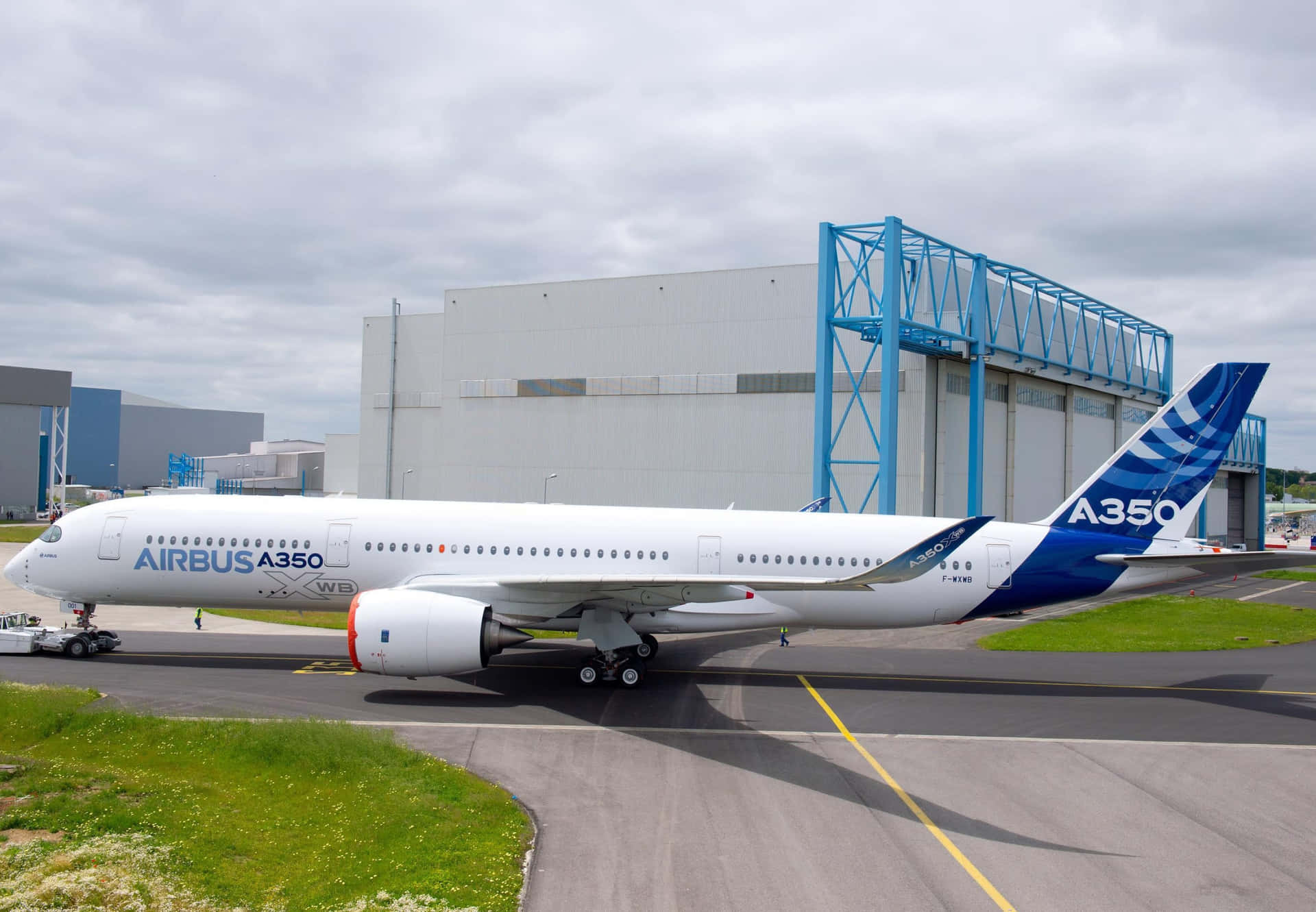 Airbus A350 Exterior View Wallpaper