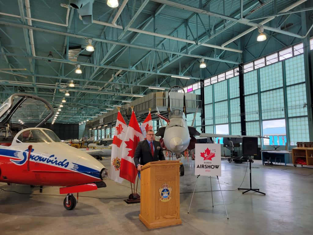 Airshow Press Conferenceat Hangar Wallpaper