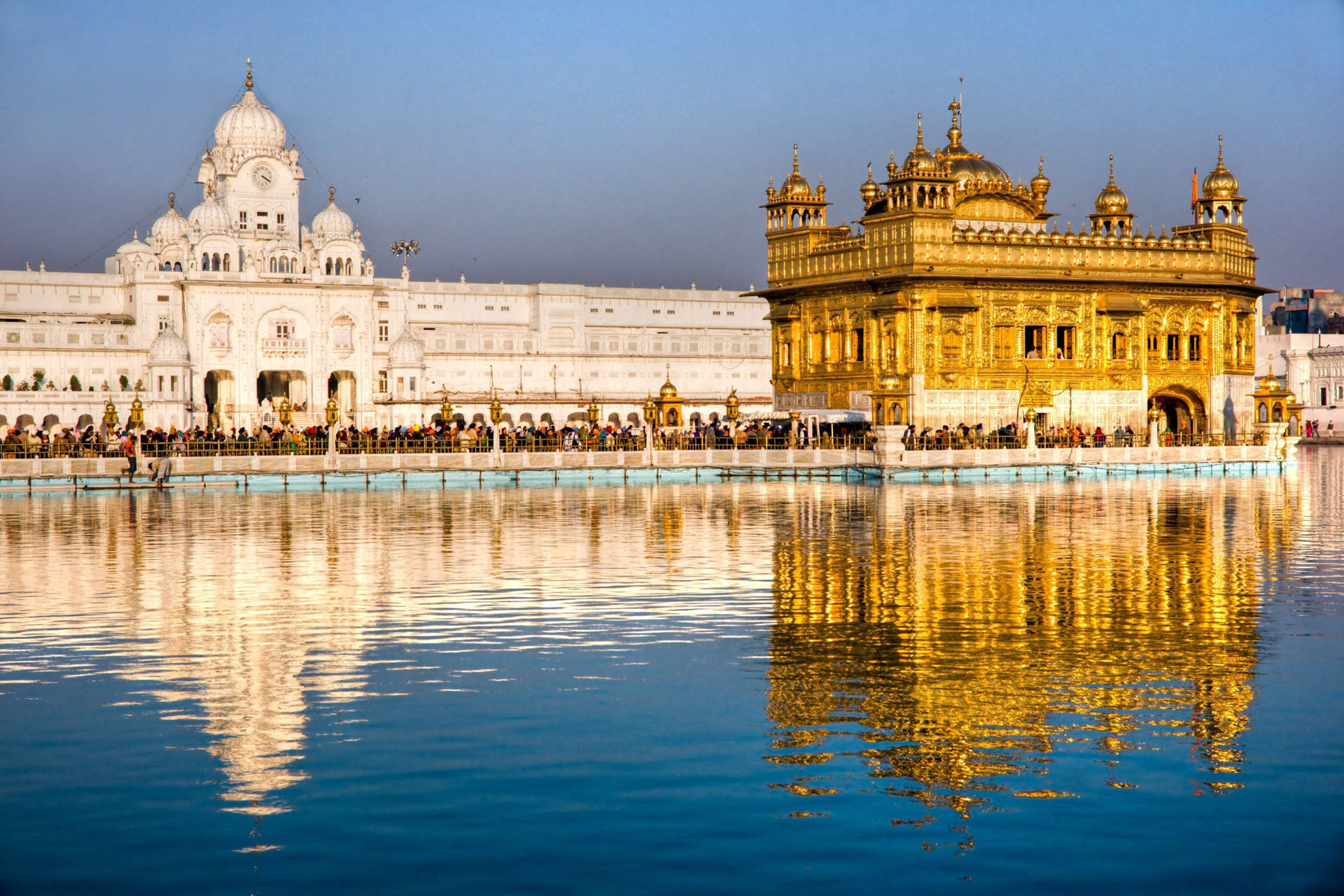 Akal Takht And Golden Temple HD Wallpaper