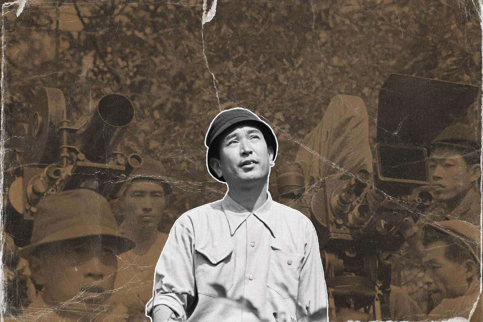 Legendary director Akira Kurosawa on set Wallpaper