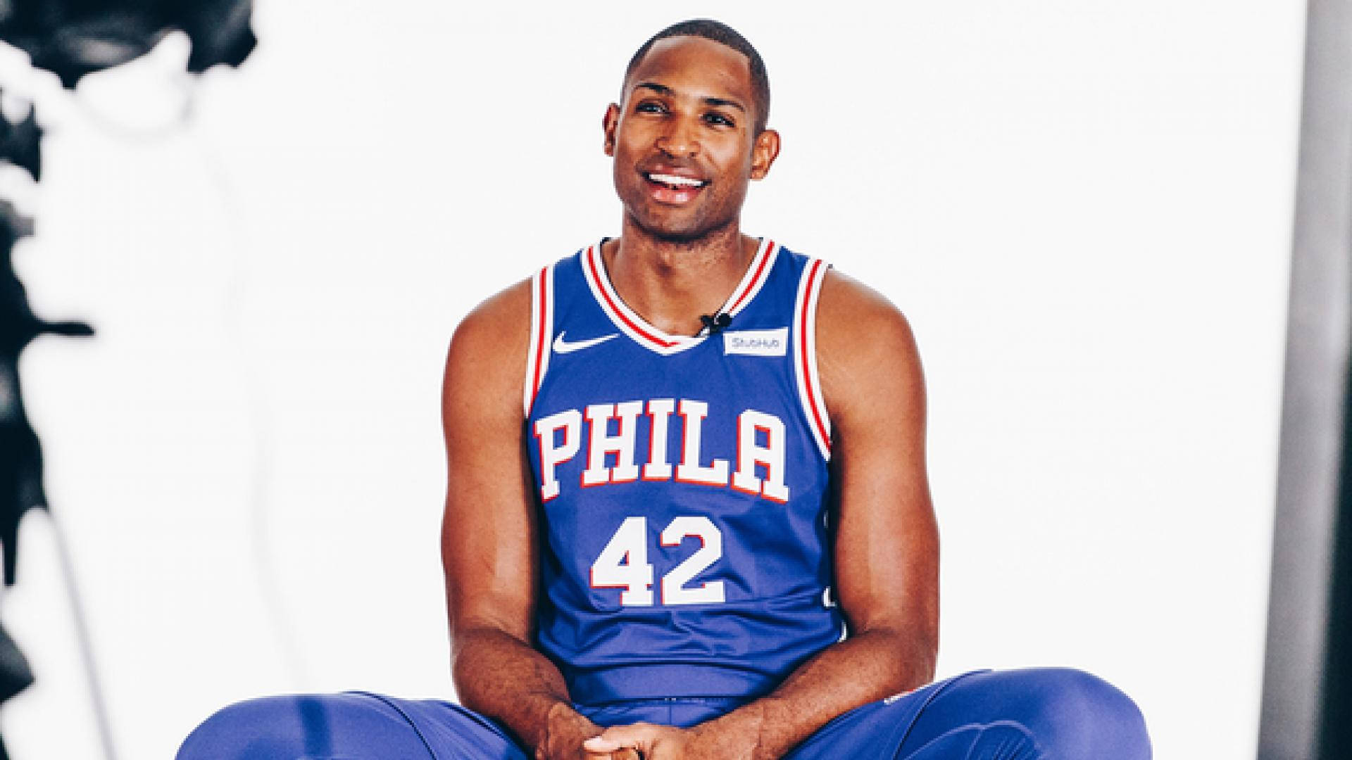 Al Horford Sits For An Interview Wallpaper