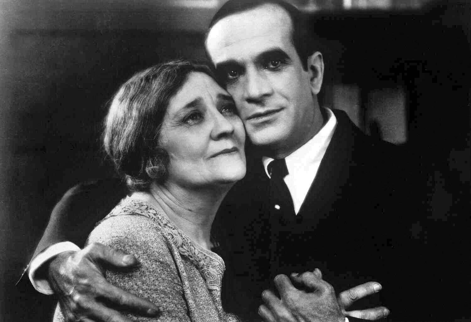 Al Jolson and Eugenie Besserer in a Iconic Moment Wallpaper