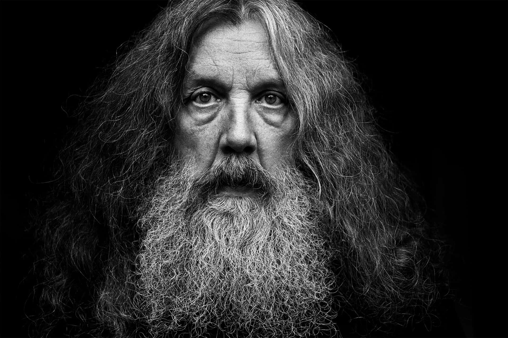 Famosoautor Británico De Cómics Alan Moore En Un Evento Público. Fondo de pantalla