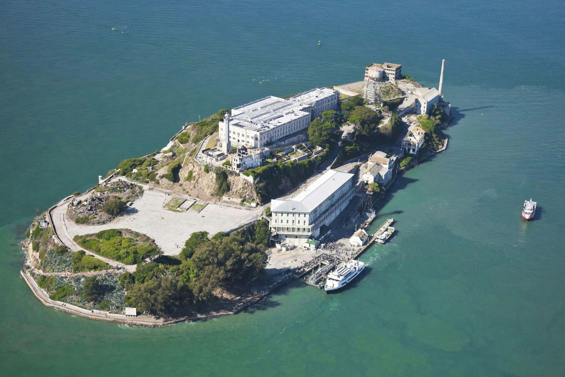 Alcatraz Island Aerial View Wallpaper