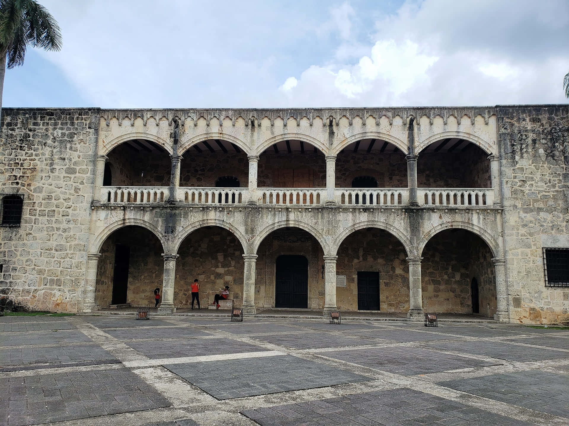 Archesdo Alcázar De Colón. Papel de Parede